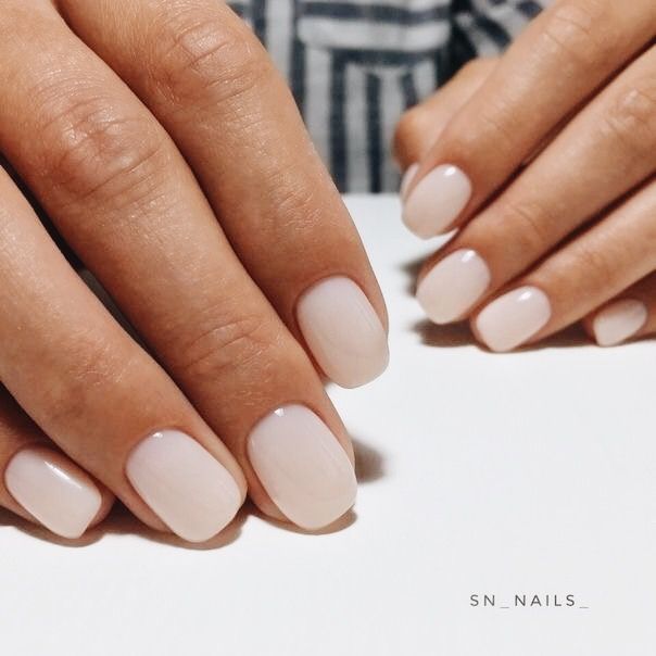 Squoval Dip Nails, Arycrilc Nails, Neutral Natural Nails, Natural Nail Designs, Smink Inspiration, Shellac Nails, Bride Nails, Neutral Nails, Dipped Nails