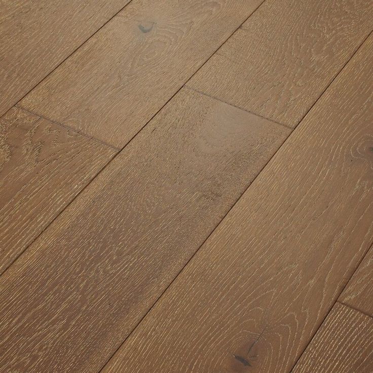 an image of wood flooring that looks like it has been cleaned and is brown