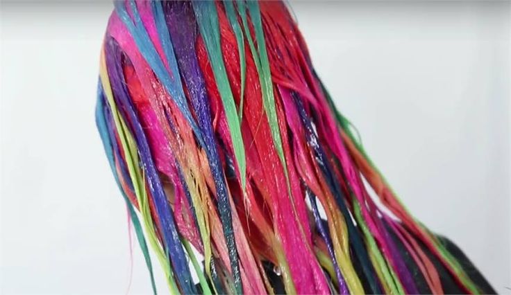 VIDEO: 8 Shades, 1 Colormelt - How to Create Rainbow Hair Without Transfer or Bleeding - Hair Color - Modern Salon Hair Dye Techniques, Hair Dye Videos, Diy Hair Dye, Henna Tutorial, Dye Techniques, Beauty Hair Color, Rainbow Hair Color, Creative Hair Color, Multi Colored Hair