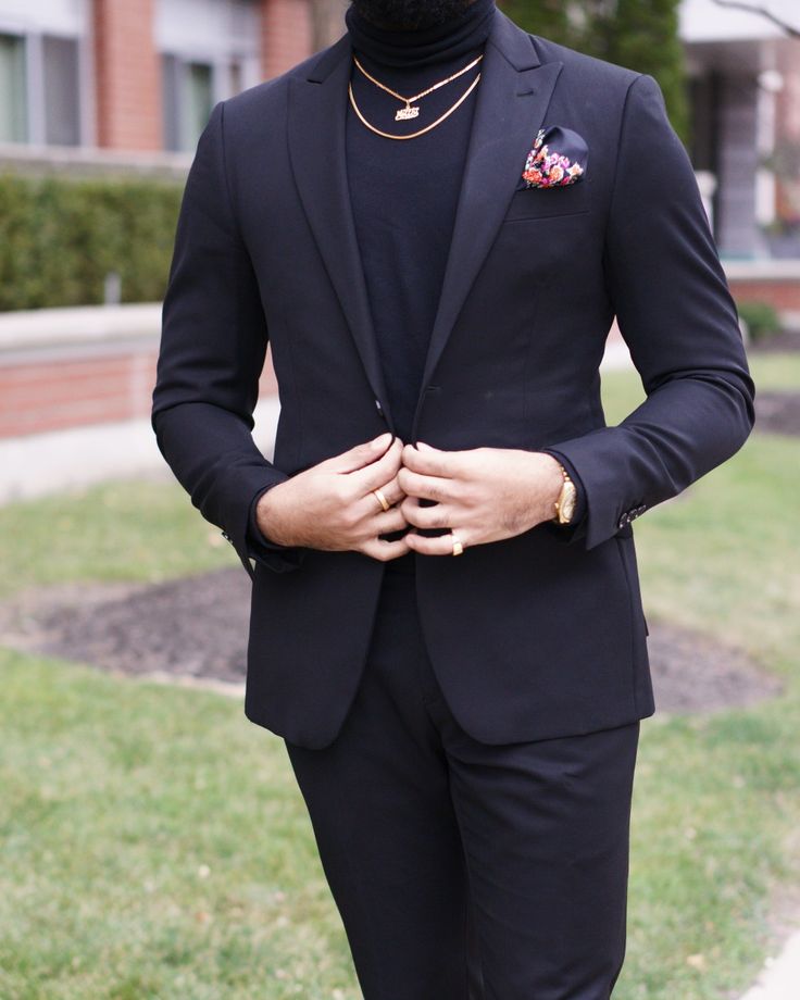 Turtle Neck Suit Men Wedding, All Black Suit With Turtleneck Men, Turtle Neck With Suit Men, Black Suit Turtleneck Men, Black Suit With Turtleneck Men, Suits With Turtle Neck Men, Turtle Neck Prom Outfit Men, Turtle Neck Blazer Outfit Men, Turtle Neck Suit Men