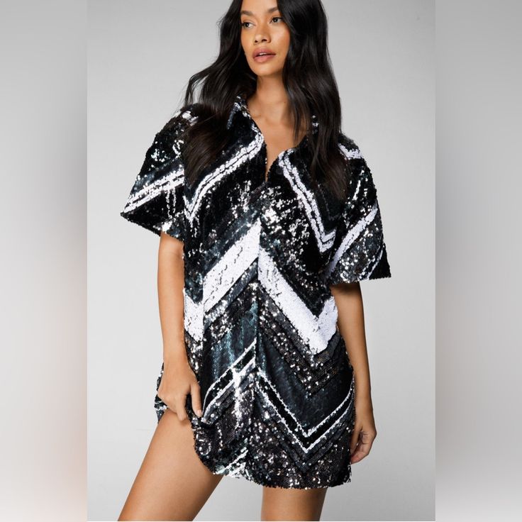 Nwt Nasty Gal Zig Zag Sequin Placement Shirt Dress Size 8 Catch Eyes. Feel Confident When You Step Out In Our Shirt Dress, Made In Sparkling Sequin Fabric, With A Stellar Oversized Fit And Contrasting Zigzag Details. Pairs Well With Anything From Sneakers To Chunky Boots And Heels For A Look That Will Take You From Festival Weekends To Party Nights. Sequin Zig Zag Placement Shirt Dress High Quality Sequin Fabric Button Front Detailing Ultra Flattering Relaxed Silhouette Statement Zig Zag Detaili Short Dresses With Boots, Tan Midi Dress, Black Floral Maxi Dress, Ribbed Bodycon Dress, Red Dress Maxi, Dress Shirt Sleeves, White Halter Maxi Dress, Lace Bodycon Dress, Mini Slip Dress