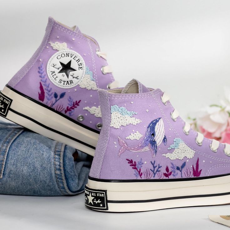 Hand Embroidered Converse, Shoe Embroidery Ideas, Embroidered Clouds, Bts Shoes, Embroidered Converse High Tops, Converse Shoes Custom, Clouds And Flowers, Ocean Embroidery, Disney Converse