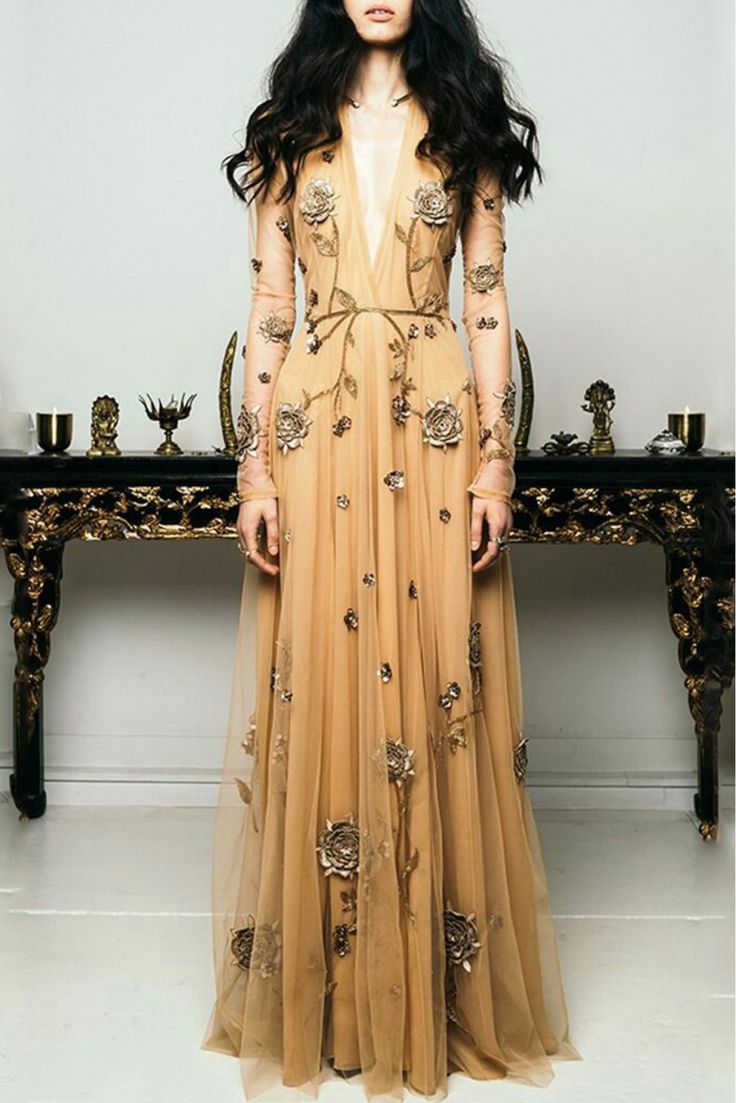 Buy Youdesign Tulle Gown In Beige Colour for women @ ninecolours.com. Worldwide Free Shipping Available! Constellation Dress, Sukienki Maksi, Couture Mode, Beauty Dress, Gorgeous Gowns, Mode Inspiration, Beautiful Gowns, Womens Fashion Trends, Fancy Dresses