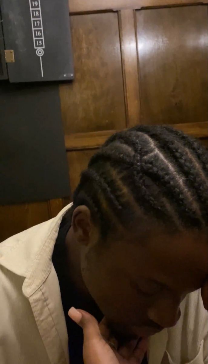 #cornrows #cross cornrows Cross Cross Cornrows Men, Criss Cross Cornrows Braids Men, Crossover Cornrows, Crossed Cornrows, Cross Cornrows, Cornrow Patterns, Cornrows Men, Cornrow Braids Men, Braids Men