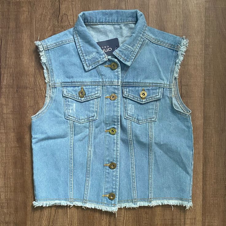 Anna-Kaci California Jean Collared Vest From Macys Slightly Distressed Color: Blue Jean Junior’s Size: Medium Measurements: Pit To Pit: 17in Length: 19in Waist: 17in Smoke And Pet Free Household! Bundle 3 Or More Listings For 15% Off! New To Poshmark? Sign Up With My Code Rachaels814 To Save $10 On Your First Order! Denim Vest With Pockets, Spring Medium Wash Denim Vest, Casual Light Wash Vest For Fall, Trendy Light Wash Vest For Fall, Blue Denim Vest, Light Blue Casual Summer Outerwear, Casual Light Blue Summer Outerwear, Trendy Blue Vest For Spring, Y2k Blue Denim Vest For Spring