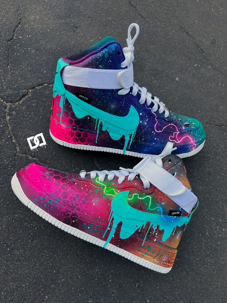 Custom Galaxy Drip AF1 Authentic Leather AF1s featuring a hand painted freestyle galaxy print. As well as dripping South Beach paint from the outside panel swooshes outlined in black.   Available in Lows, Mids, or High Tops. Fully scratch and water resistant. Enjoy! Custom Jordan Shoes, Big Wednesday, Nike Shoes Women Fashion, Painted Shoes Diy, Custom Sneakers Diy, Custom Jordans, Custom Painted Shoes, Custom Shoes Diy, Nike Air Force 1 Mid