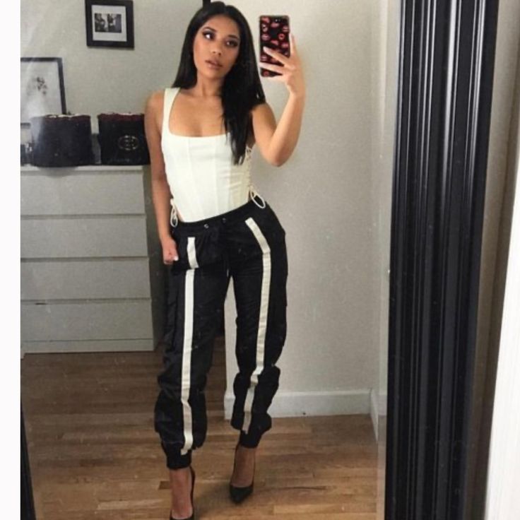 Danielle Guizio Track Pants In Black And White Size Xs Retails $149 Bought On Revolve, New Without Tags, No Flaws #Revolve #Trackpants #Aritzia #Goingout #Trendy Trendy White Pants For Night Out, Fitted High Waist Parachute Pants For Night Out, White Fitted Parachute Pants For Spring, Sporty Pants For Spring Night Out, Sporty Pants For Night Out In Spring, Danielle Guizio, Black And White Color, Black And White Colour, Track Pants