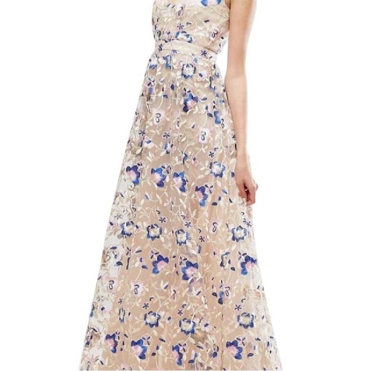 Gorgeous Dress By True Decadence. Worn Once. Fits Tall. Lined Structured Mesh Embroidered Detail V-Neck Zip-Back Fastening With Hook And Eye Regular Fit - True To Size Hand Wash 100% Nylon Uk 10/Eu 38/Us 6 And It Will Fit Up To 178cm/5'10" Tall Prom Colors, Blue Cream, Gorgeous Dresses, Gowns Dresses, Checks, Prom Dresses, Size 4, Hand Wash, Prom