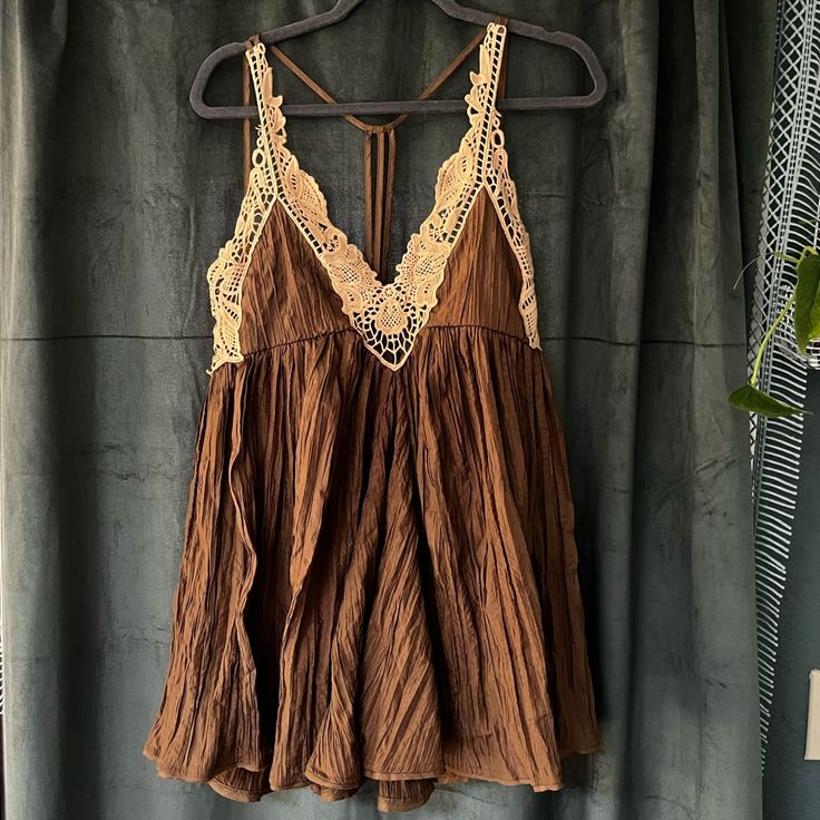 Size Xs Brand New Without Tags Absolutely Stunning Detail! Brown Mini Dress For Summer, Brown Summer Mini Dress For The Beach, Brown V-neck Mini Dress For Day Out, Brown Sundress Mini Dress For Summer, Brown Summer Mini Dress For Beach, Brown V-neck Summer Sundress, Brown Sundress For Summer, Beige Mini Dress With Lace Trim For Vacation, Sleeveless Brown Mini Dress For Brunch