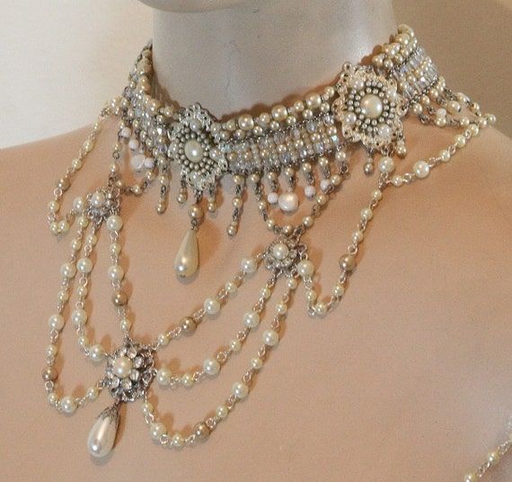 Silver Wedding Choker With Intricate Design, Ornate Choker Necklace For Wedding, Silver Choker With Intricate Design For Wedding, Victorian Pearl Jewelry For Evening, Victorian Style Pearl Jewelry For Evening, Elegant Silver Choker With Intricate Design, Wedding Jewelry With Pearl And Rhinestones, Elegant Pearl Jewelry For Vintage Events, Elegant Silver Pearl Necklace With Intricate Design