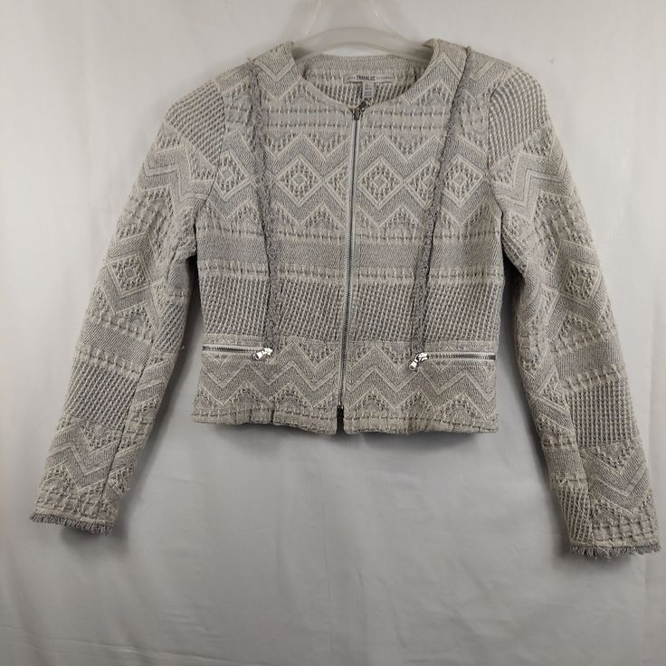 Zara Trafaluc Outwear Lined Blazer Tweed Texture Lined Blazer Lise Large In Gently Used Condition Questions? Leave A Comment Below! Casual Zara Tweed Outerwear, Casual Tweed Outerwear By Zara, Zara Textured Knit Outerwear For Fall, Zara Casual Tweed Jacket For Fall, Casual Zara Tweed Jacket, Tweed Texture, Zara Jackets, Tweed Blazer, Blazer Suit