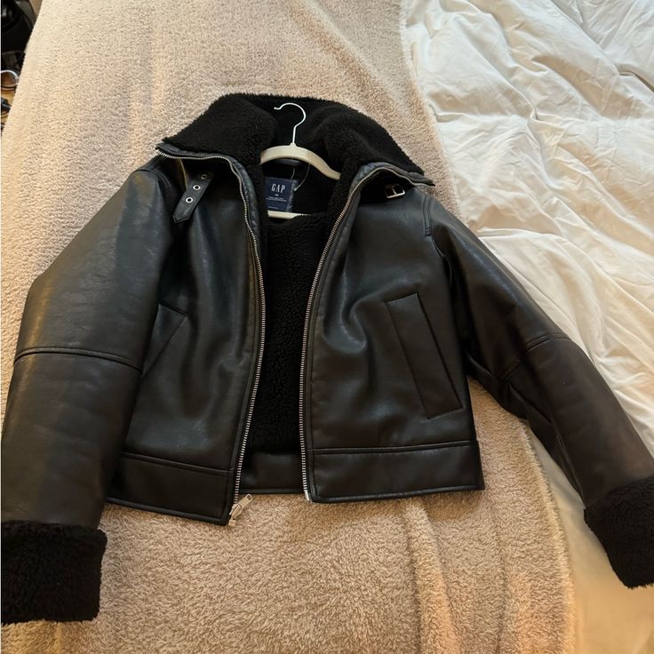 Size Xs But Fits Like A S/M Never Worn Black Gap Outerwear For Work, Gap Black Winter Outerwear, Trendy Gap Winter Outerwear, Chic Gap Winter Outerwear, Chic Gap Outerwear For Winter, Gap Casual Black Outerwear, Casual Black Gap Outerwear, Gap Jacket, Gap Jackets