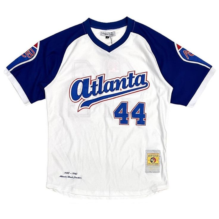 * Atlanta Black Cracker Men's Negro League Baseball Jersey * High Quality Material And Craftsmanship * Embroidered Name And Number In Premium Tackle Twill * Handmade * Cut And Sewn With Superior Material * Fits True To Size * 100% Polyester * Officially Licensed * Imported * Mpn Hgnl40-Poj-19 * Color White * Msrp $110 Casual Streetwear Jersey With Team Logo, Throwback Short Sleeve Jersey, Casual Crew Neck Fan Merchandise Jersey, Casual Crew Neck Fan Jersey, Throwback Jersey Tops For Streetwear, Casual Crew Neck Jersey For Fans, Casual Fitted Crew Neck Jersey, Fitted Baseball Jersey For Streetwear, Fitted Baseball Jersey For Streetwear And Sports