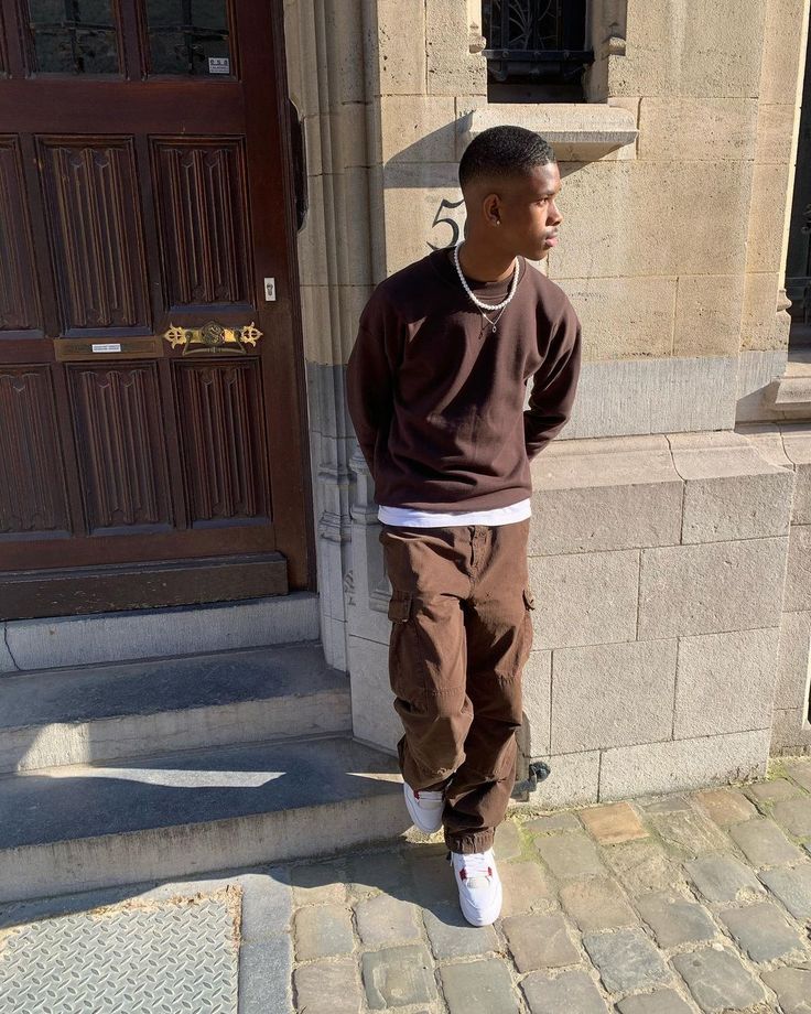 ousmane on Instagram: “🤎🤎” Nice Dinner Outfits Men, Earthy Black Man Aesthetic Outfits, Fit Inspo For School Outfits Men, Male Streetwear Aesthetic, Black Man Winter Outfits, School Fits Highschool Men, Black Male Streetwear, Fall Fits For Men, Hard Fits Black People