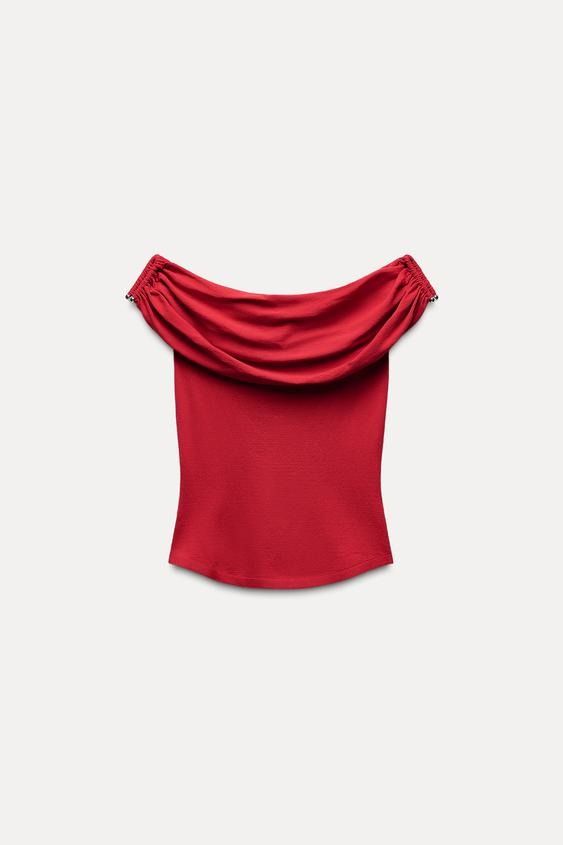 KNIT TOP WITH GOLDEN APPLIQUÉ - Red | ZARA United States Chic Red Tube Top For Evening, Stretch Strapless Off-shoulder Top For Party, Red Off-shoulder Top For Evening, Spring Evening Bandeau Top, Stretch Off-shoulder Top For Summer Evenings, Elegant Stretch Bandeau Tops, Red Off-shoulder Top For Night Out, Stretch Off-shoulder Top With Foldover, Elegant Summer Off-shoulder Foldover Top