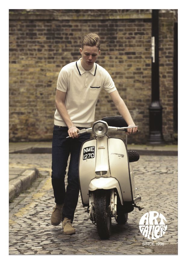 SS13 AGC Style: AGC Jack (Off White) Mod Fashion Men, Art Gallery Outfit, Mod Scooter, Lambretta Scooter, Retro Bike, Vespa Vintage, Vespa Scooters, Mod Fashion, Men Street