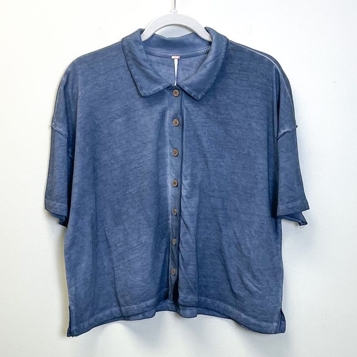 Free People Cropped Button Shirt In Blue Size Medium Nwt Chest 23” Length 20” No Trades - Offers Welcome H529 Blue Shirt With Button Cuffs And Shirttail Hem, Blue Button-up Tops With Buttons, Blue Shirt With Placket And Shirttail Hem, Blue Relaxed Fit Tops With Buttons, Blue Casual Tops With Button Closure, Light Blue Casual Top With Placket, Casual Blue Top With Button Closure, Casual Light Blue Top With Placket, Collared Denim Blue Shirt With Button Cuffs