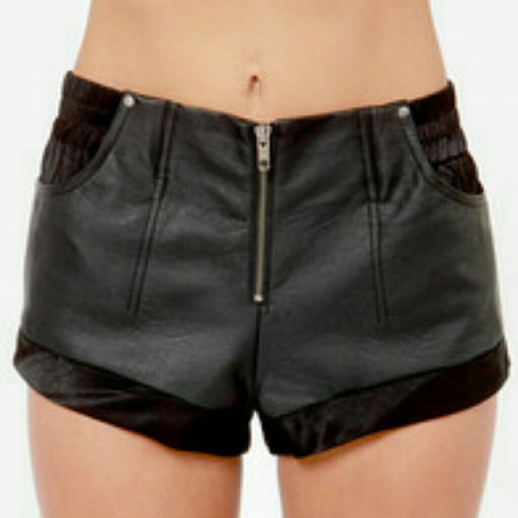 Brand New Never Worn. Took Tags Off Before I Realized They Were Too Big On Me. Vegan Leather Front And Silky Rear To These Cuffed Shorts. Black Bottoms With Zipper Closure For Summer, Casual Black Shorts With Zipper Closure, Edgy Shorts With Zipper Closure, Casual Shorts With Zipper Closure For Night Out, Trendy Black Shorts With Zipper Closure, Black Shorts With Zipper Closure, Chic Black Shorts With Zipper Closure, Chic Urban Outfitters Short Bottoms, Urban Outfitters Black Bottoms For Night Out