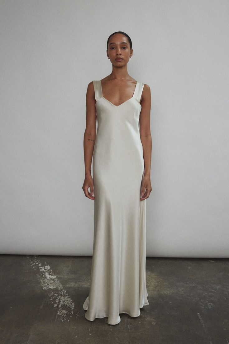 Kamperett Lisette Maxi Slip Dress White Slip Dress Wedding, Organza Dresses, Slip Wedding Dress, Late November, January 2025, White Slip Dress, Silk Wedding Dress, Minimal Classic, Marrying My Best Friend