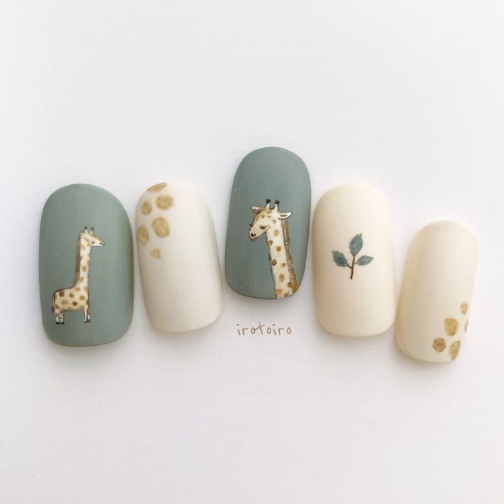 Giraffe Nails, Nail Natural, Korean Nail Art, Nail Drawing, Anime Nails, Minimal Nails, Animal Nails, Soft Nails, Short Acrylic Nails Designs