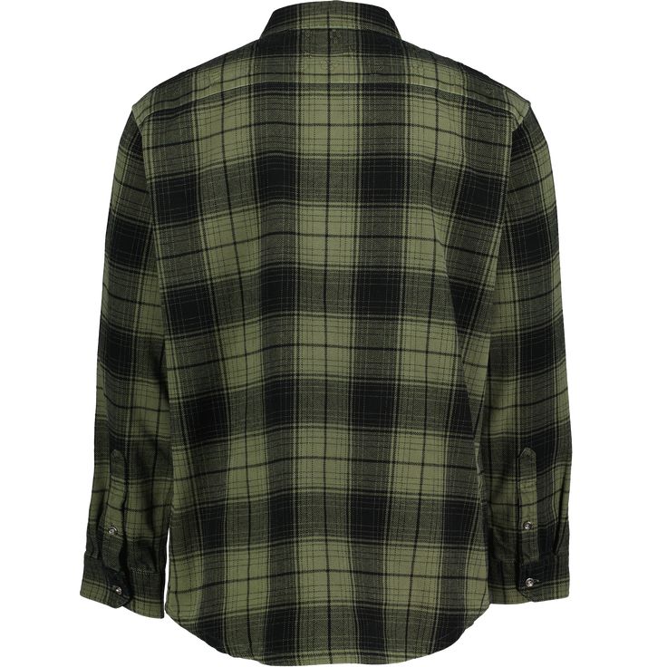 Stay warm and stylish in this plaid flannel long-sleeve shirt. Cut to a relaxed fit, the button-down shirt features quality double flap chest pockets and a curved shirttail hem, perfect for any season. Green Flannel Shirt, Green Plaid Shirt, Green Flannel, Flannel Tops, Purple Plaid, Green Plaid, Casual Tee, Plaid Flannel, Flannel Shirt