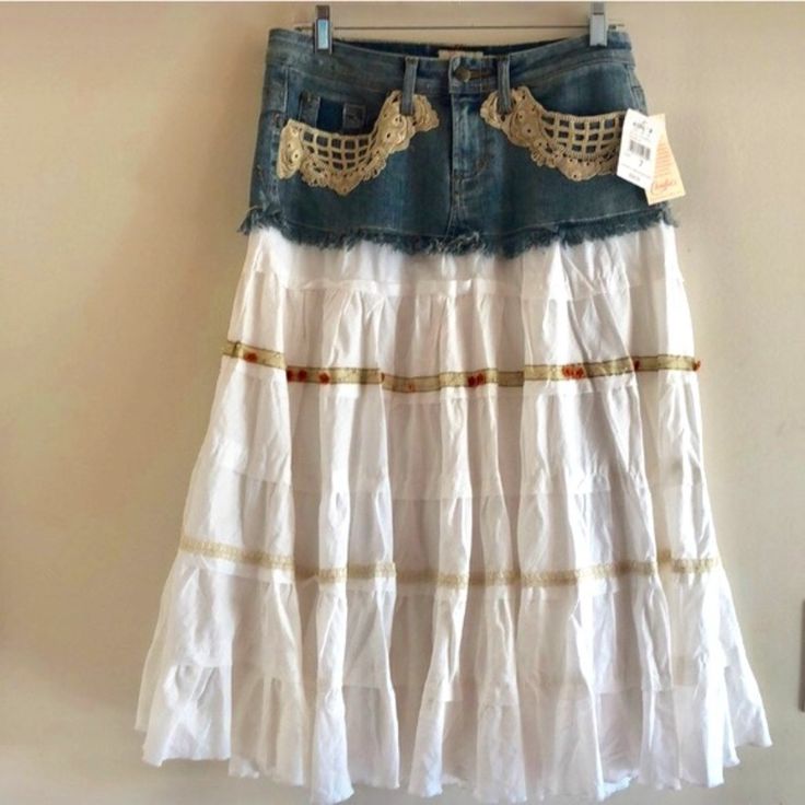 Nwt Candie’s Tiered White & Distressed Denim Jean Skirt Patchwork, Levi Outfits, Recycling Denim, Upcycled Denim Skirt, Denim Aprons, Recycled Clothing, Boho Boots, Hippie Skirts, Wrap Pants