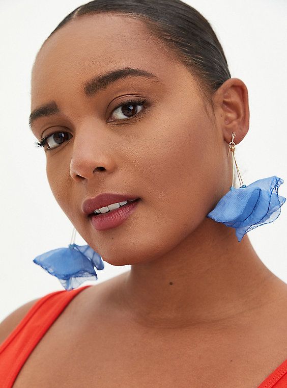 These statements earrings feature a delicate petal drop design and teal color. French hook backs. Base metal. Imported . 35mm - 57mm length. The best plus size women's light blue hanging earrings in blue. Flower Earrings For Summer Parties, Elegant Light Blue Earrings For Summer, Spring Party Blue Jewelry, Blue Flower Earrings With Ear Wire For Party, Trendy Blue Earrings For Spring, Chic Blue Jewelry For Summer, Light Blue Drop Earrings For Summer, Blue Flower Earrings For Summer Party, Elegant Light Blue Summer Jewelry