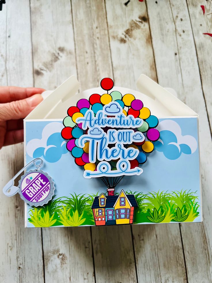 Adventure is out there favor boxes Adventure Theme Party Decorations, Superman Party Favors, Rio Birthday Parties, Up Party Favors, Minnie Mouse Party Favor, Baby Party Favors, Aladdin Party, Event Look, Personalized Favor Boxes