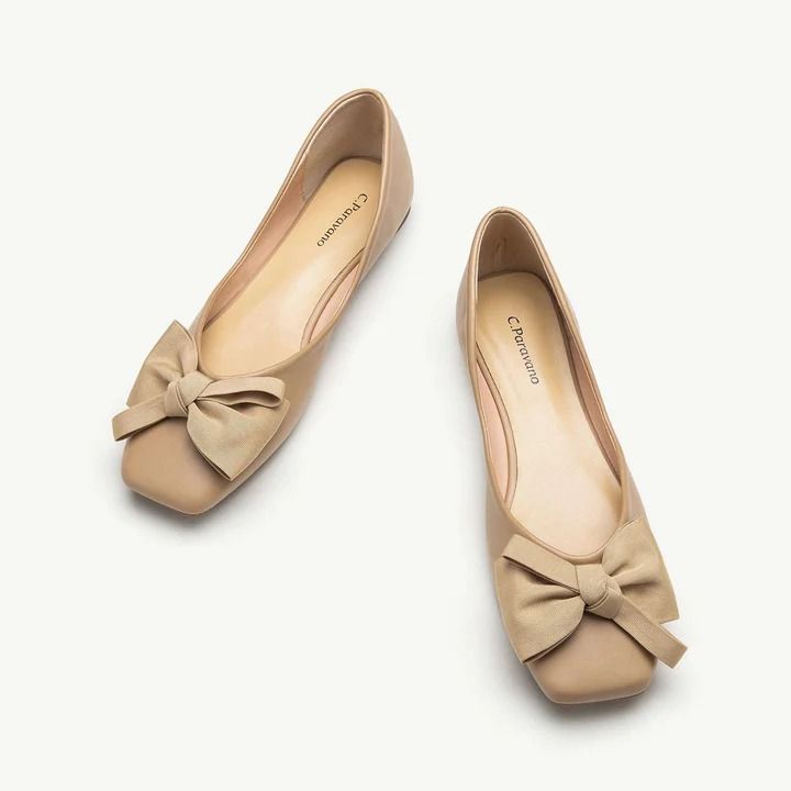 Bowknot Square Flats Soft Leather | C.Paravano Ballerina Flats, Pink Beige, Light Red, Buy 1, Yellow White, Soft Leather, Black And Brown, Light Pink, Fashion Forward