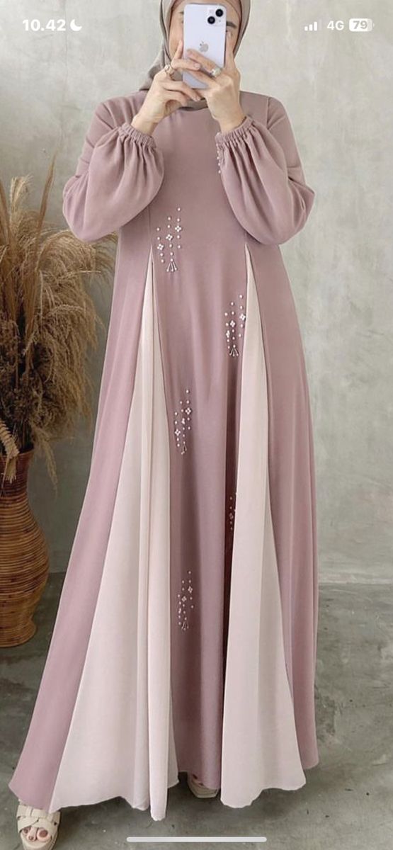 Abaya Outfit Casual, Gamis Lebaran Simple, Abaya Fashion Modern, Dress Sifon, Abaya Ideas, Burkha Designs, Gamis Simple, Modest Long Dresses, Simple Abaya