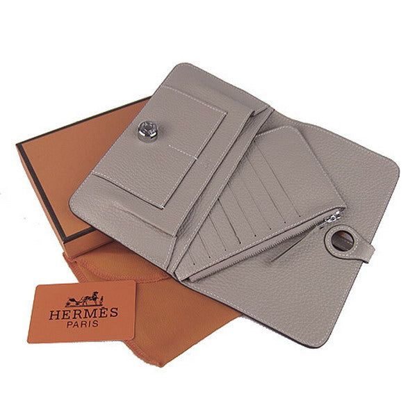 Item Name: Replica Hermes Wallet H001 Unisex Wallet Grey Brand Name: Hermes Replica Series Name: Hermes Wallet Code:H001 Also Called: Replica Hermes H001 Was Price: USD $339.00 Our Price: USD $191.00 Style: Wallet Color: Grey Gender: Unisex Material: Lambskin Size: Small(S) - W20cm x H12.5cm Product quality: Grade AAA & 1:1 Replica Bag Payment: Visa, MasterCard, Western Union Shipping: Free Shipping By DHL, EMS, UPS and more Arrival Time: Usually Delivered Within 5-10 Days Return Policy: Full if No Goods Received Hermes Wallet, Burberry Shoes, Hermes Paris, Hermes Handbags, Hermes Bag, Black Handbags, Handbags On Sale, Brown Gold, Luxury Bags