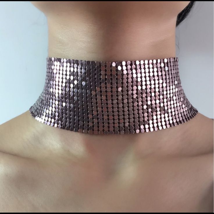 Copper Mesh Choker Necklace Trendy Metallic Party Jewelry, Trendy Metallic Jewelry For Party, Adjustable Rose Gold Choker For Party, Adjustable Rose Gold Party Choker, Pink Metal Choker For Party, Summer Party Rose Gold Jewelry, Summer Party Jewelry In Rose Gold, Summer Party Choker Jewelry, Silver Necklace For Summer Parties