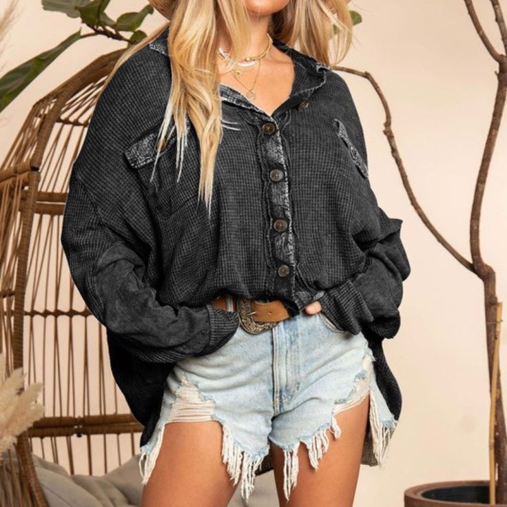 Oversized Button Down. Slouchy And So Comfy. Black Long Sleeve Shirt With Buttoned Pockets, Black Tops With Buttoned Pockets And Relaxed Fit, Black Tops With Buttoned Pockets For Fall, Oversized Black Tops With Buttons, Oversized Black Top With Buttons, Casual Black Top With Button Cuffs, Oversized Black Button-up Shirt, Trendy Oversized Tops With Snap Buttons, Oversized Button-up Top With Buttoned Pockets