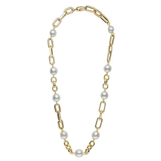 Unveiling our Amalfi Coast Collection, a fusion of South Sea Pearls and intricately Italian linked gold chains. Experience the elegance of Pearls by Shari craftsmanship, bringing the allure of the Amalfi Coast to the heart of the Tetons. Elevate your style with this blend of sophistication and nature-inspired luxury. * South Sea Pearl Necklace, Golden South Sea Pearls, The Amalfi Coast, Sea Pearl, South Seas, South Sea Pearls, Sea Pearls, Pearl Types, Yellow Gold Chain