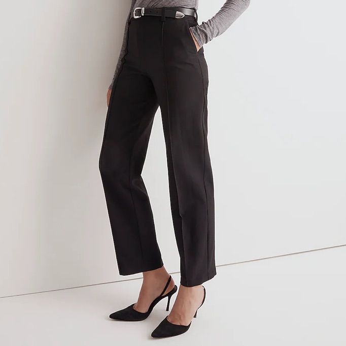 Madewell The Fairbanks Pant Size 00p, 4, 10 10 1/4" Rise; 15" Leg Opening; 29" Inseam. 66% Polyester/28% Viscose/6% Elastane. Guc Fall Mid-rise Wide Leg Pants With Belt Loops, Mid-rise Fall Workwear Bottoms, Mid-rise Bottoms For Workwear In Fall, Tailored Mid-rise Pants For Fall, Formal Mid-rise Bottoms With Belt Loops, Ankle-length Work Pants With Pockets, Wide Leg Work Pants With Welt Pockets, Business Casual Bottoms With Welt Pockets For Fall, Tailored Wide Leg Pants For Workwear In Fall