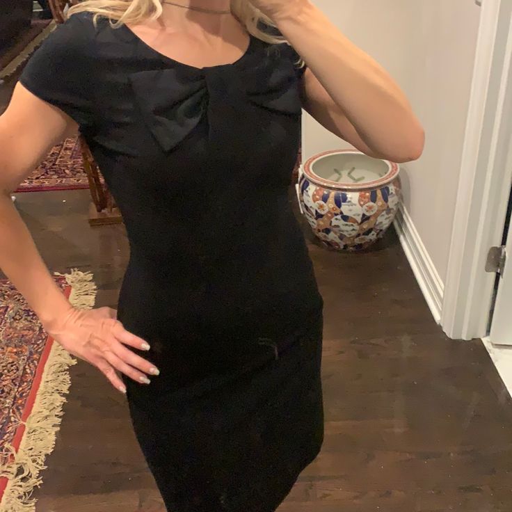 This Quintessential Kate Spade Little Black Dress Will Take You From Day To Night! In Excellent Condition, No Flaws! Be Flawless At Work Or After Hours! Black Bow Dress, Kate Spade Dress, Kate Spade Dresses, Bow Dress, Day To Night, After Hours, To Night, Black Bow, Dress With Bow