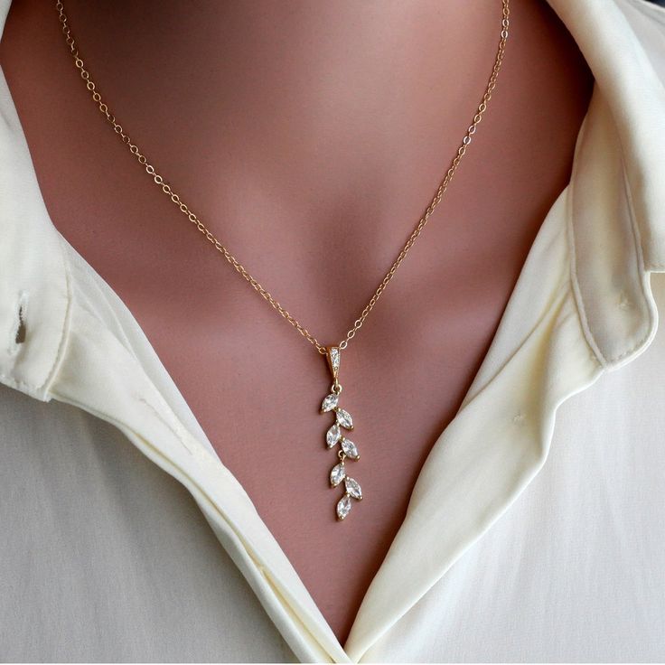 Bridesmaids Necklace Gifts Adjustable Best Friend - Etsy Gold Bridesmaid Necklace, Bridesmaid Bracelet Gift, Flower Girl Necklace, Bridesmaid Necklace Gift, Bridesmaid Gifts Earrings, Bridesmaids Earrings, Gold Leaf Necklace, Branch Necklace, Star Necklace Gold