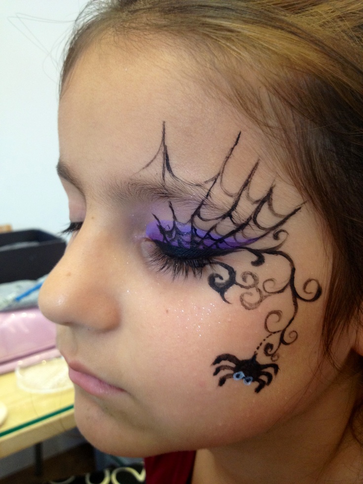 Girls Witch Face Paint, Halloween Makeup For Kids Girls Make Up, Girls Halloween Makeup Kids, Girl Witch Makeup Kids, Kid Witch Makeup, Witch Makeup Kids Easy, Kids Witch Makeup Halloween, Witch Makeup Ideas For Kids, Witch Face Paint Kids