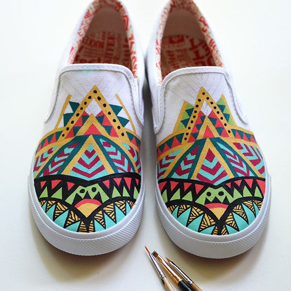 Folk Art Acrylic Paint, Canvas Shoes Diy, Sharpie Shoes, Plaid Crafts, Shoe Painting, Painted Shoes Diy, Custom Sneakers Diy, Painted Canvas Shoes, Custom Painted Shoes