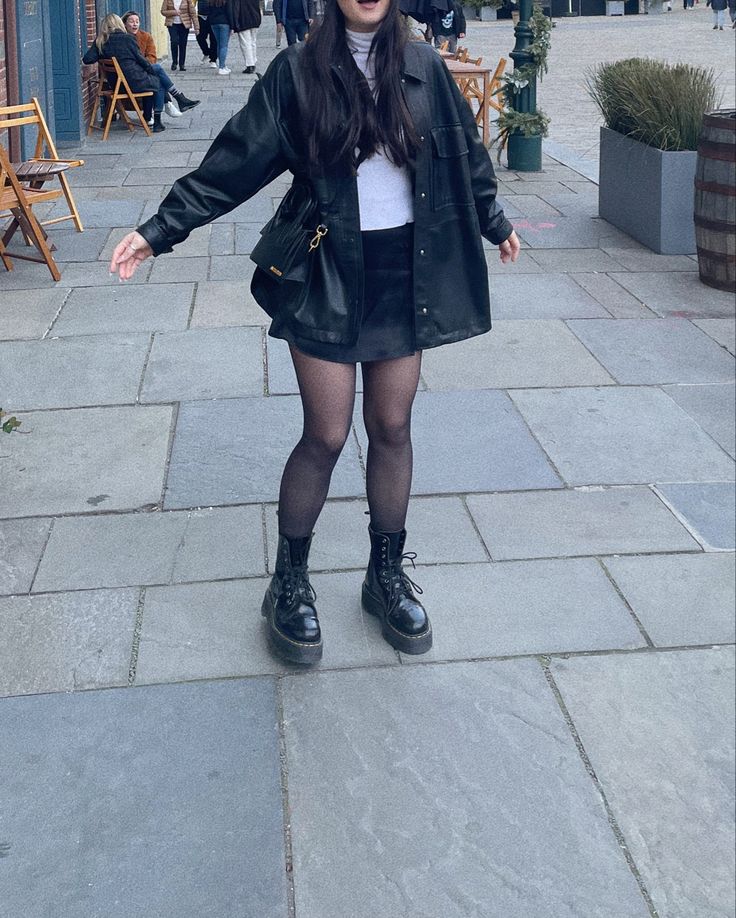 fashion fall nyc black leather coat Doc Martins Outfits Summer, Short Black Denim Skirt Outfit, How To Style Doc Martens Fall, Arctic Monkeys Outfit Concert, Arctic Monkeys Inspired Outfits, Arctic Monkeys Concert Outfit, Satin Skirt Short, Platform Doc Martens Outfit, Black Denim Skirt Outfit