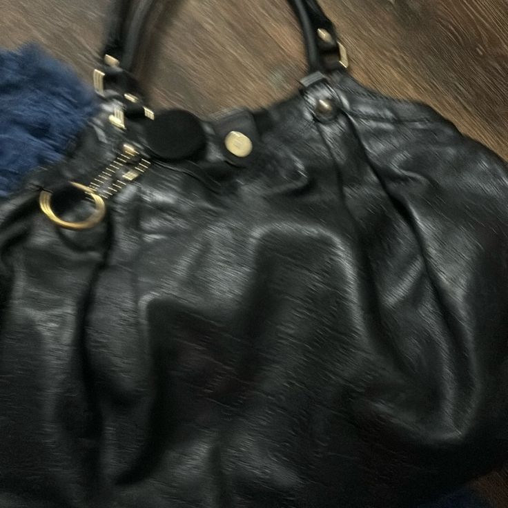 Great Purse Large N Size As Well Smoke Free Home Used But Still Has Years To Go , No Box No Dust Bag Black Purses, Be Still, Gucci Bag, Dust Bag, Satchel, Bag Lady, Gucci, Black, Color