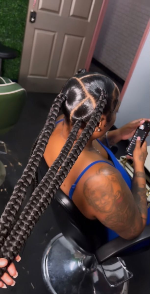 Extended Braids Hairstyles, Jayda Wayda 5 Jumbo Braids, Baddie Braiding Hairstyles, Jumbo Jayda Wayda Braids, 4 Long Braids With Weave, 4 Knotless Braids Hairstyle, Jayda Braids 5 Braids, 4 Big Box Braids Jumbo, Double Dutch Jayda Wayda Braids