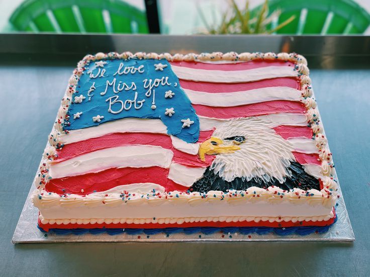 a patriotic cake with an eagle on it