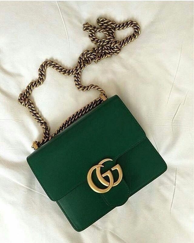 Green Gucci, Gucci Handbag, Cheap Purses, Green Handbag, Gucci Marmont, Cheap Handbags, Gucci Fashion, Quality Handbags, Cute Purses