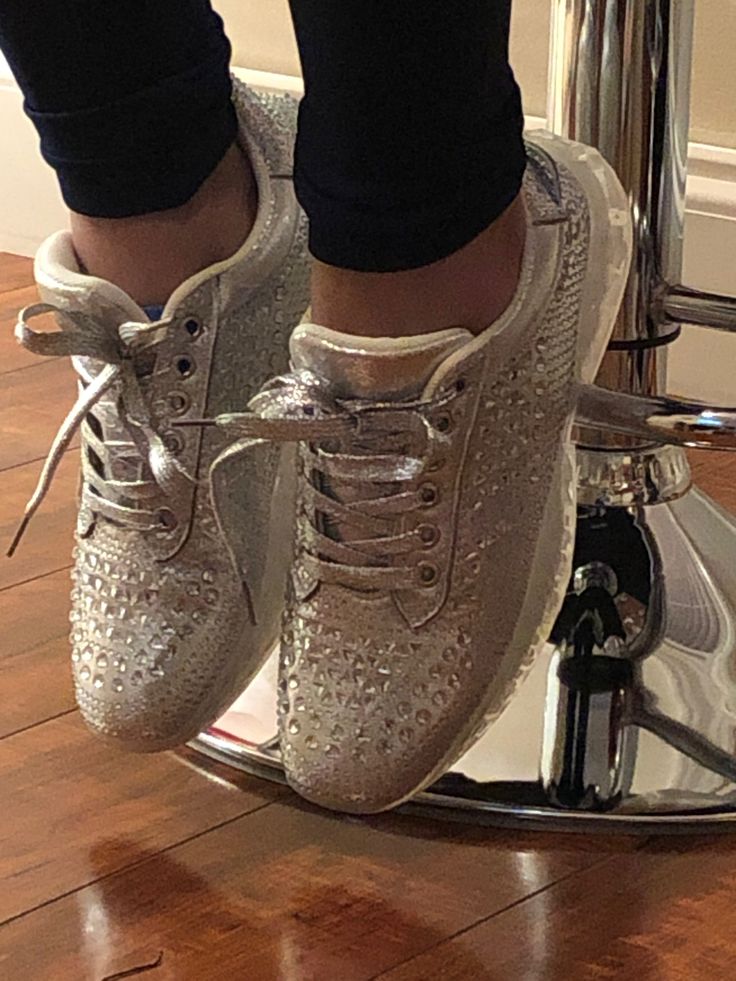 silver rhinestone sneakers Track Suits, Rhinestone Fashion, Mock Neck Top, Round Neck Tops, Drip Dry, Cole Haan Zerogrand Oxford, Knit Crop Top, Silver Rhinestone, Knit Set