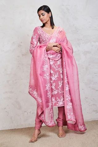 Pink straight kurta with floral embroidered motifs and sequin work. Comes with churidar and dupatta.
Components:3
Pattern:Embroidery
Type of Work:Resham and Sequin
Neckline:Leaf
Sleeve Length:Full
Fabric:Georgette
Color:Pink
Other Details:
Low back with dori detail
Side slits
Occasion:Wedding - Aza Fashions Kurta Patterns, Indian Clothes, Indian Clothing, Indian Fashion Designers, Pernia Pop Up Shop, Churidar, Kurta Set, Set Design, Set For Women