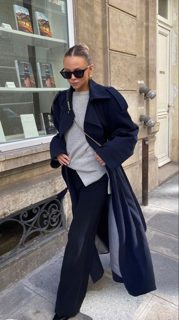 Blue Coat Outfit, Blue Outfit Winter, Australian Winter Fashion, Navy Blue Outfit, Outfits Los Angeles, Trendy Coat, California Outfits, Trench Coat Outfit, Stylish Winter Outfits