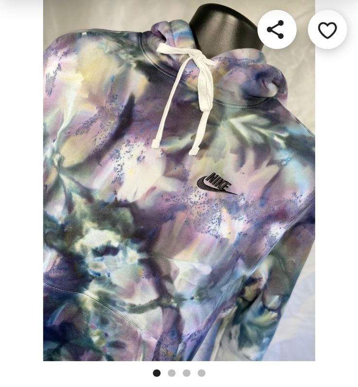 Ice Dye, Dye Hoodie, Ice Dyeing, Tie Dye Hoodie, Gunmetal Grey, Nike Hoodie, Comfy Outfits, Tie Dye Top, Hoodies Men