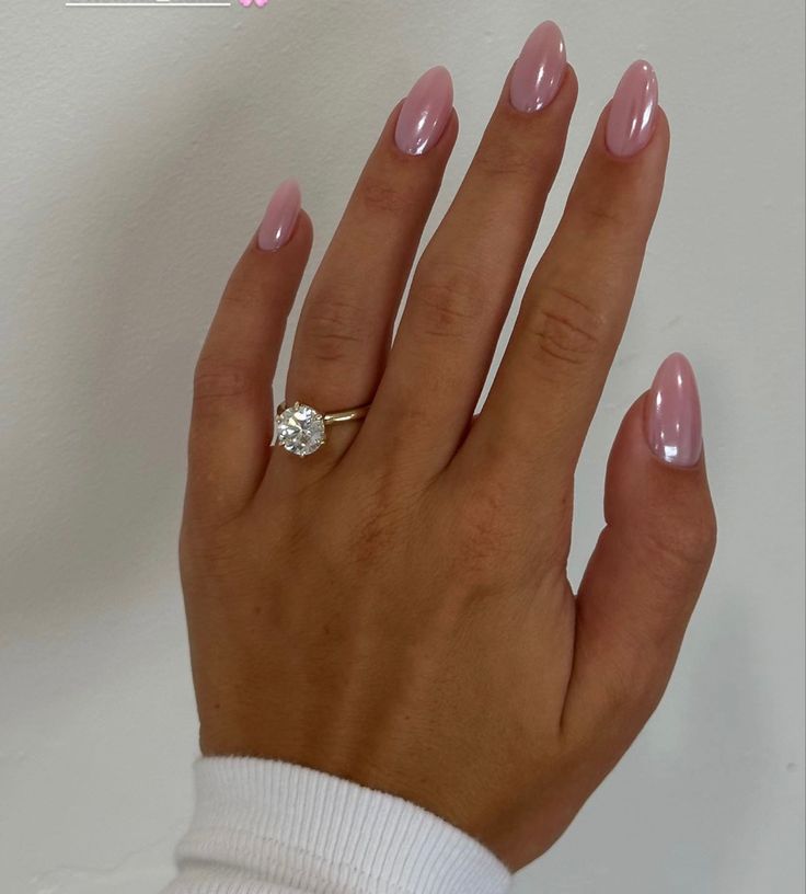 @andrianaxpekun Baby Pink Glazed Nails, Pink Glaze Nails, Pink Glazed Nails, Winter Nails Pink, Glaze Nails, Wicked Nails, Glazed Nails, Nails November, Pink Chrome Nails