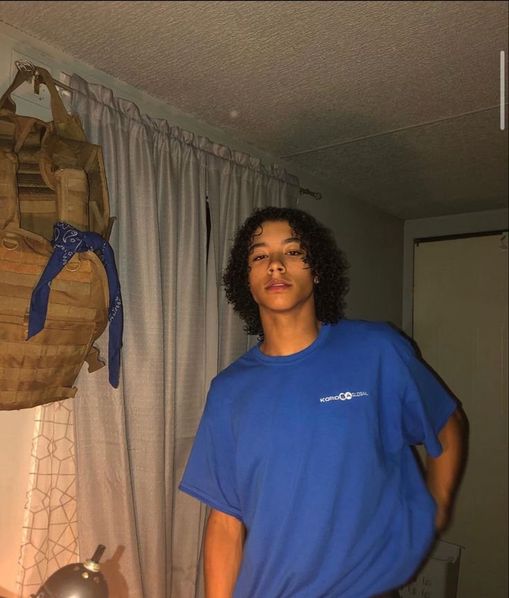 Ethan Saviordrug, Saviordrug Ethan, Fine White Boys With Curly Hair, Cute Dominican Guys, Ethan Killion, Curly Head Guys, Nofearkillion Ethan, Curly Heads Boys, Mixed Boys